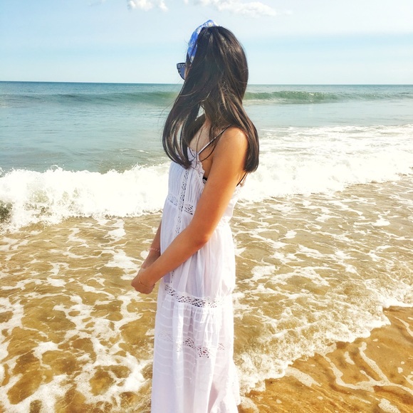 Lindsey with an “E” and Jun without an “E” - Picture 5 of 6